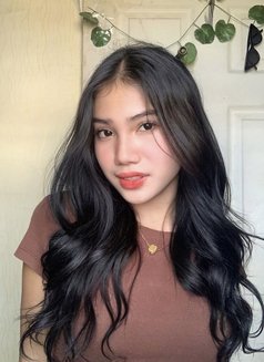 Aurora Santiago - Transsexual escort in Makati City Photo 4 of 4