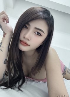 Ausma - puta in Riyadh Photo 1 of 11