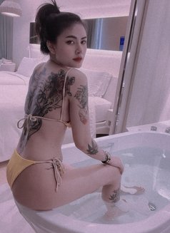 Ausma - puta in Riyadh Photo 3 of 11