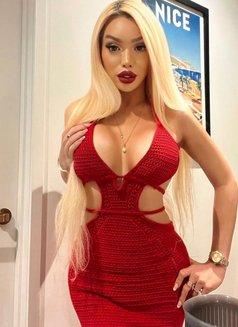 Aussie American Filipino Dee - Transsexual escort in Manchester Photo 24 of 25