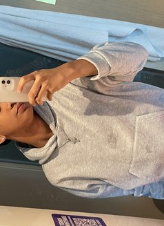 Austhine Blaire - Male escort in Manila Photo 4 of 8