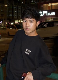 Austin - Male escort in Hong Kong Photo 2 of 5