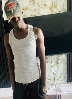 Austinb - Male escort in Dubai Photo 1 of 1