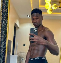 Austinb - Male escort in Dubai
