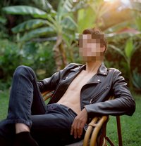 🇹🇭 Authentic Thai Male Escort - Male escort in Bangkok