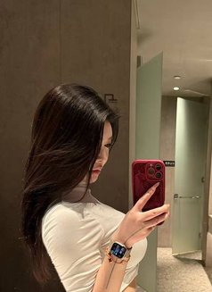 台灣高檔av模特外約 - escort in Taipei Photo 5 of 15