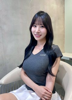 Av女優的專屬天堂 - escort in Taipei Photo 1 of 9