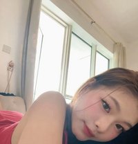 Ava 2k4 Young - puta in Dubai