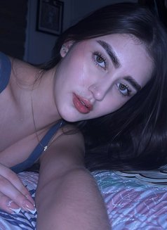 Ava - escort in Candolim, Goa Photo 2 of 3