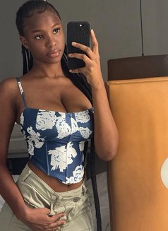 Ava - escort in Pune Photo 4 of 4