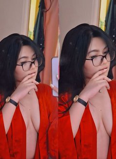 Ava Cruz - puta in Manila Photo 1 of 4