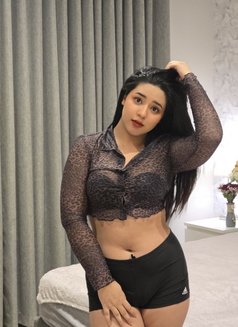 Ava. E - masseuse in Khobar Photo 7 of 9