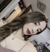 Ava - escort in Manila