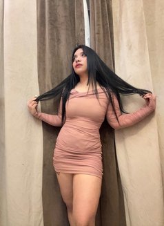 Ava - escort in Abu Dhabi Photo 1 of 2