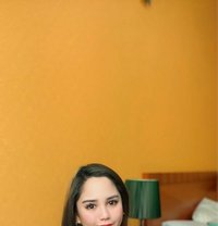 Lana - escort in Al Ain