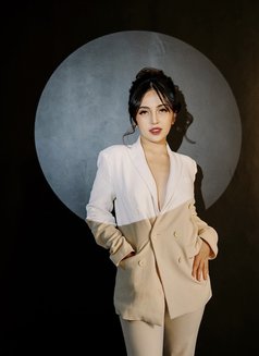Ava - escort in Kuala Lumpur Photo 7 of 9