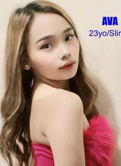 Ava - escort in Makati City Photo 1 of 4