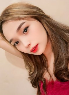 Ava - escort in Makati City Photo 4 of 4