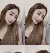 Ava - escort in Manila