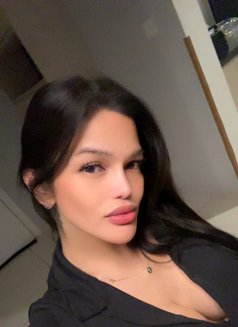 AVA - Transsexual escort in Singapore Photo 10 of 22
