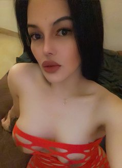 AVA - Transsexual escort in Singapore Photo 20 of 22