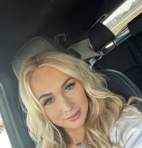 AVA - puta in Berlin