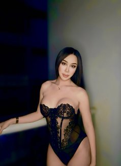 AVA IN BAHRAIN - Transsexual escort in Al Manama Photo 8 of 8