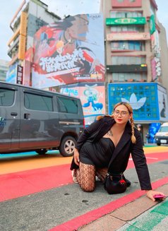 Ava Licious - Transsexual escort in Taipei Photo 10 of 20