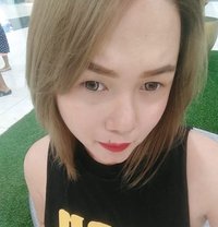 Ava mae - Transsexual escort in Manila
