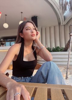 Ava - escort in Singapore Photo 1 of 8