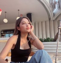 Ava - puta in Singapore