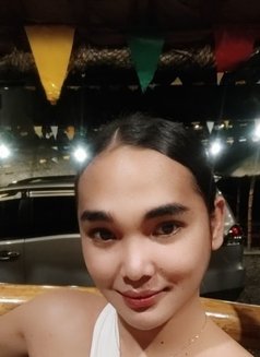 CAM SHOW - Transsexual escort in Manila Photo 15 of 17