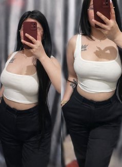 Ava Quezoncity - escort in Manila Photo 2 of 3