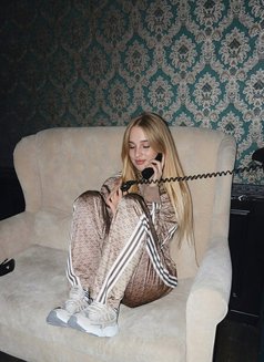 Ava - escort in Dubai Photo 7 of 7