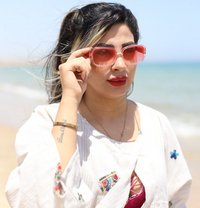 Ava Shirazi - escort in Muscat Photo 6 of 10