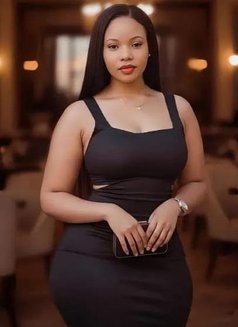 Ava - escort in Chandigarh Photo 3 of 6