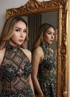 Ava - puta in Bangkok Photo 4 of 5