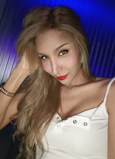 Ava - escort in Bangkok Photo 4 of 11
