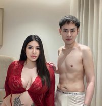 Available 4 Hands Lady & Ladyboy - Transsexual escort in Riyadh