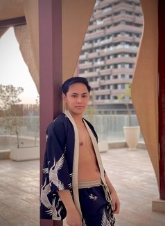 AVAILABLE! BOTH 🇵🇭 100% real - Male escort in Riyadh Photo 12 of 12
