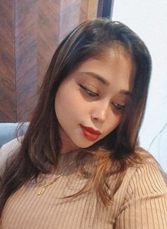 Available Cam and Real Meet - puta in Kolkata Photo 4 of 4