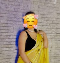 Available Cam or Meet - puta in Punjab