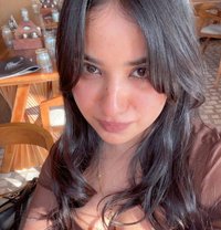 Available College Girls & Aunty - escort in Guwahati