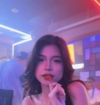 Available - escort in Pasig
