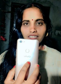Available for ( Cam session & Meet ) - puta in Chennai Photo 5 of 6