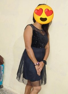 Available for cam Show and met - escort in Pune Photo 4 of 4