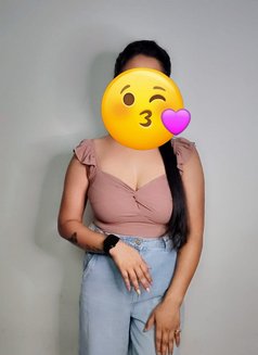 Available for Meet - puta in Hyderabad Photo 1 of 2