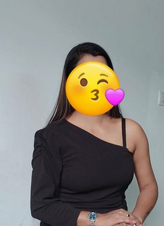 Available for Meet - puta in Hyderabad Photo 1 of 2