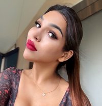Available for meet n cam - Transsexual escort in Kolkata