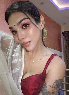 Available for meet n cam - Acompañantes transexual in Kolkata Photo 27 of 30